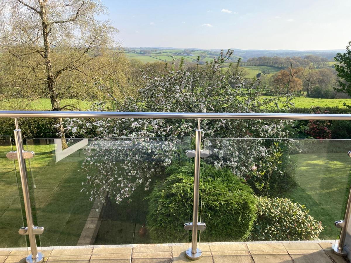 East Hillerton House Crediton Exterior foto