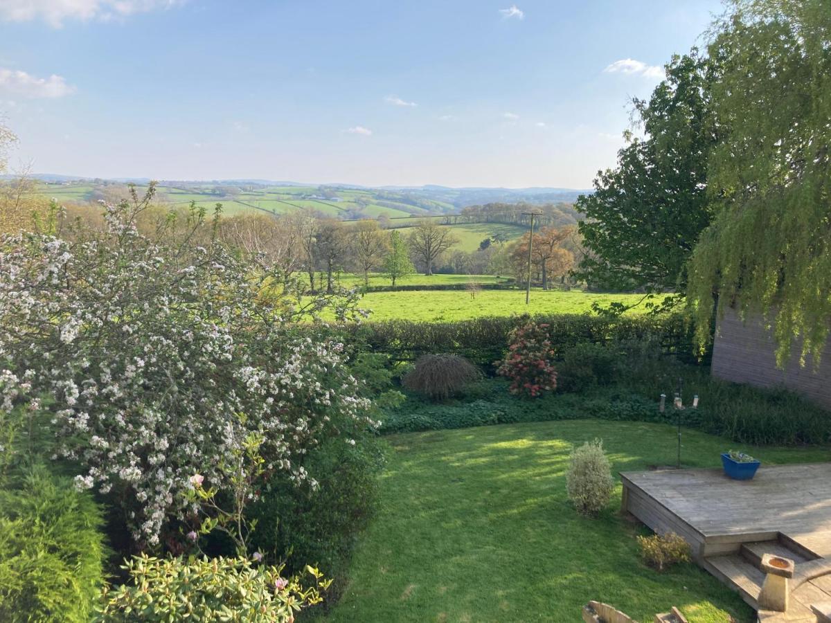 East Hillerton House Crediton Exterior foto