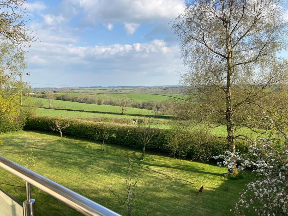 East Hillerton House Crediton Exterior foto