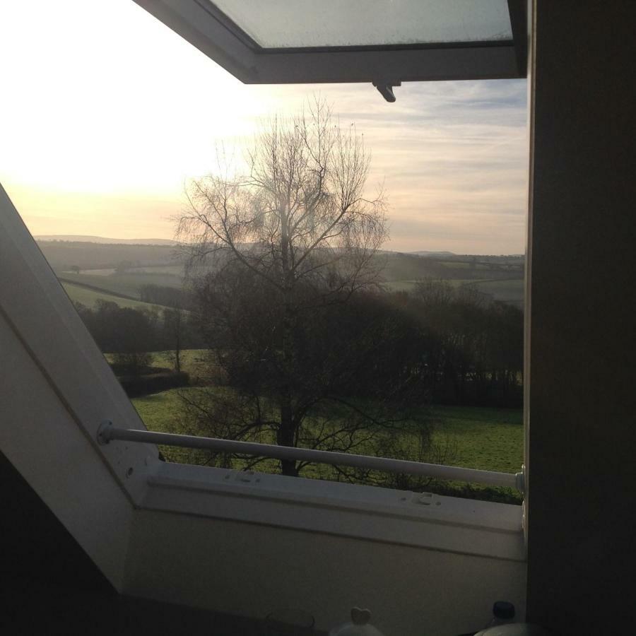 East Hillerton House Crediton Exterior foto
